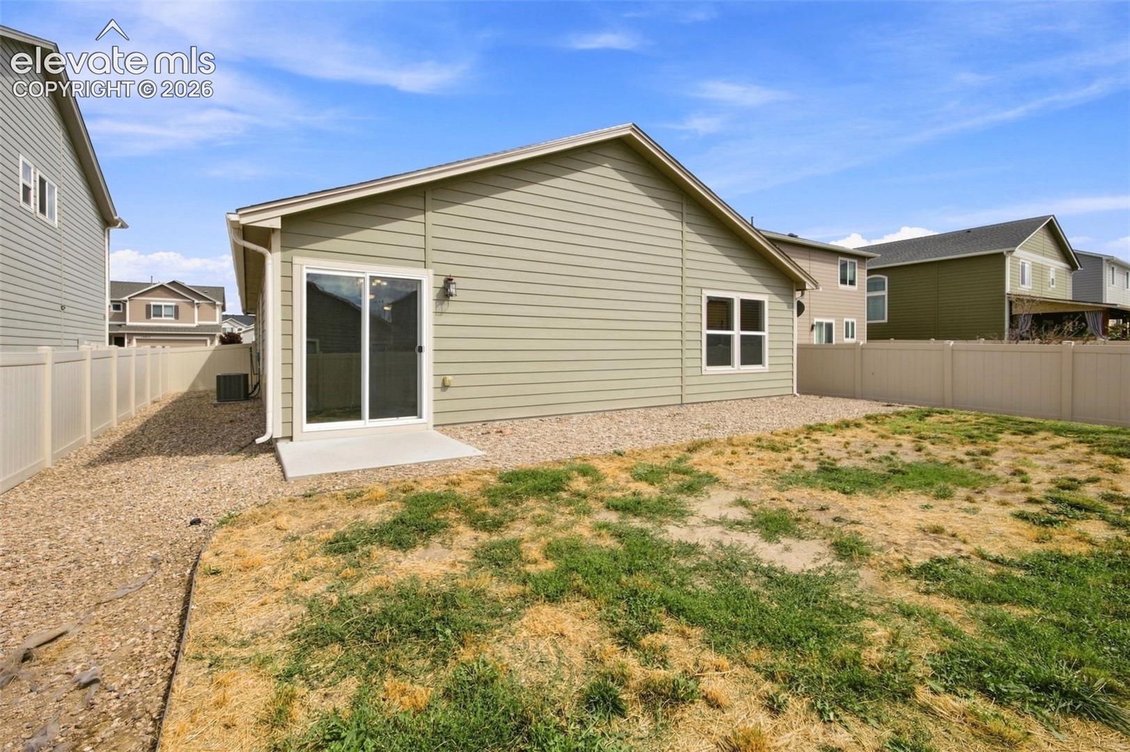 Listing photo 36 for 10864 Traders Parkway