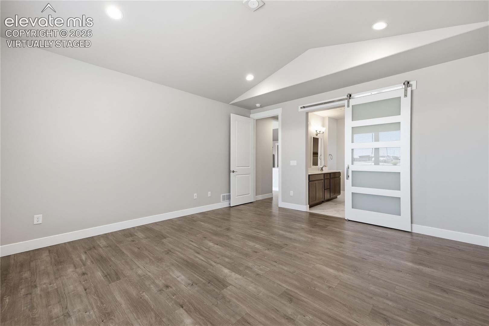Listing photo 4 for 7650 Almond Wood Loop