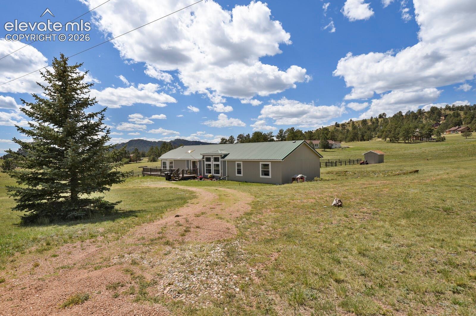 Listing photo 42 for 2329 Southpark Road