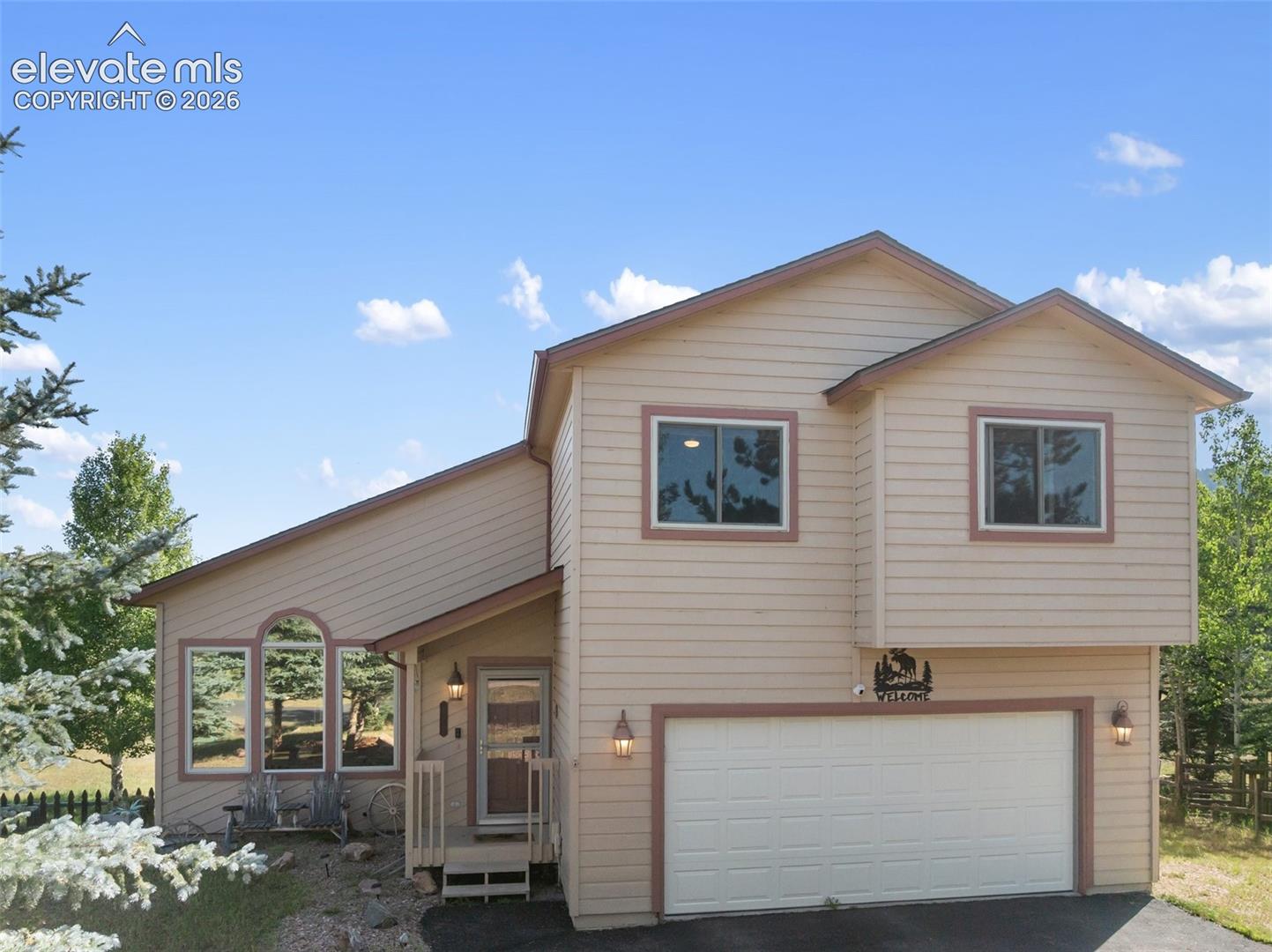 Listing photo 2 for 290 Taopi Circle
