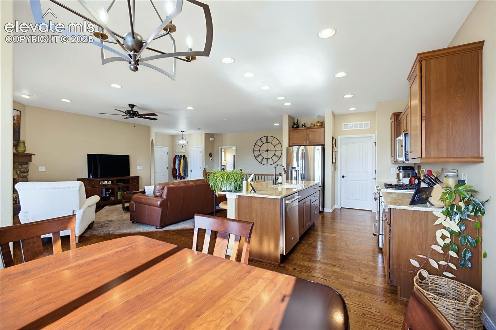 Listing photo 30 for 13060 Cupcake Heights