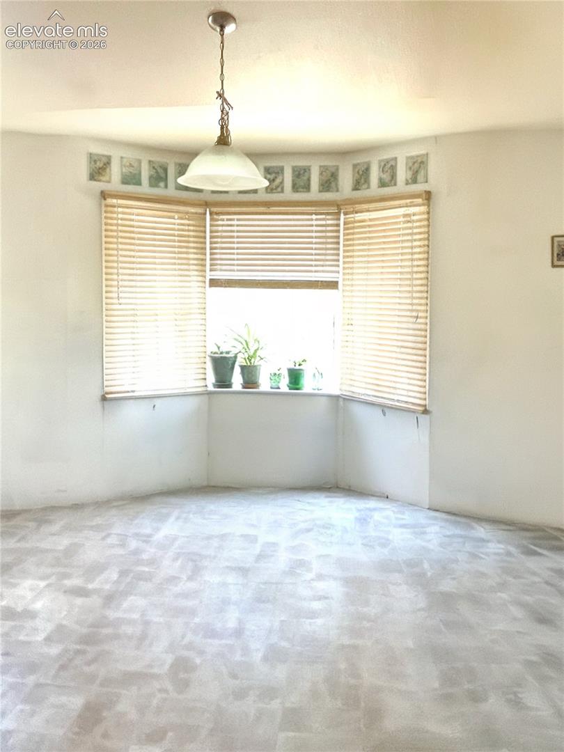 Listing photo 3 for 9845 Everglades Drive