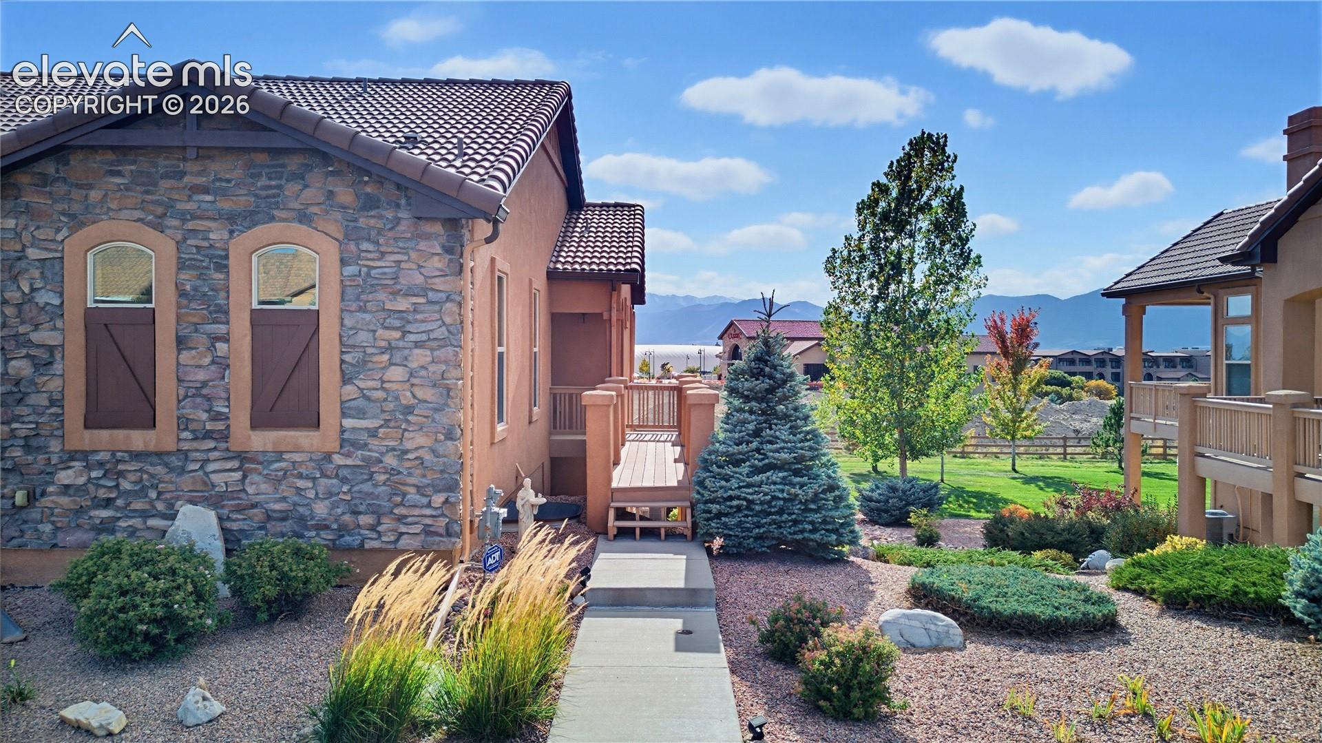 Listing photo 3 for 13060 Cupcake Heights