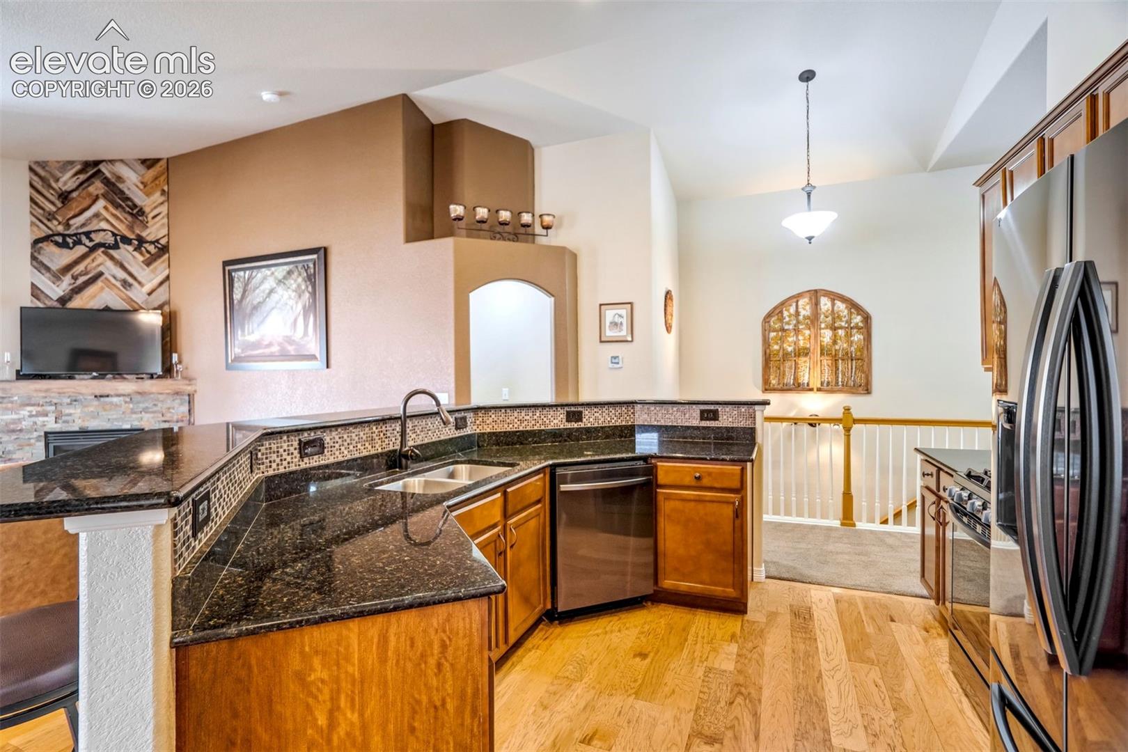 Listing photo 4 for 12456 Mount Bross Place