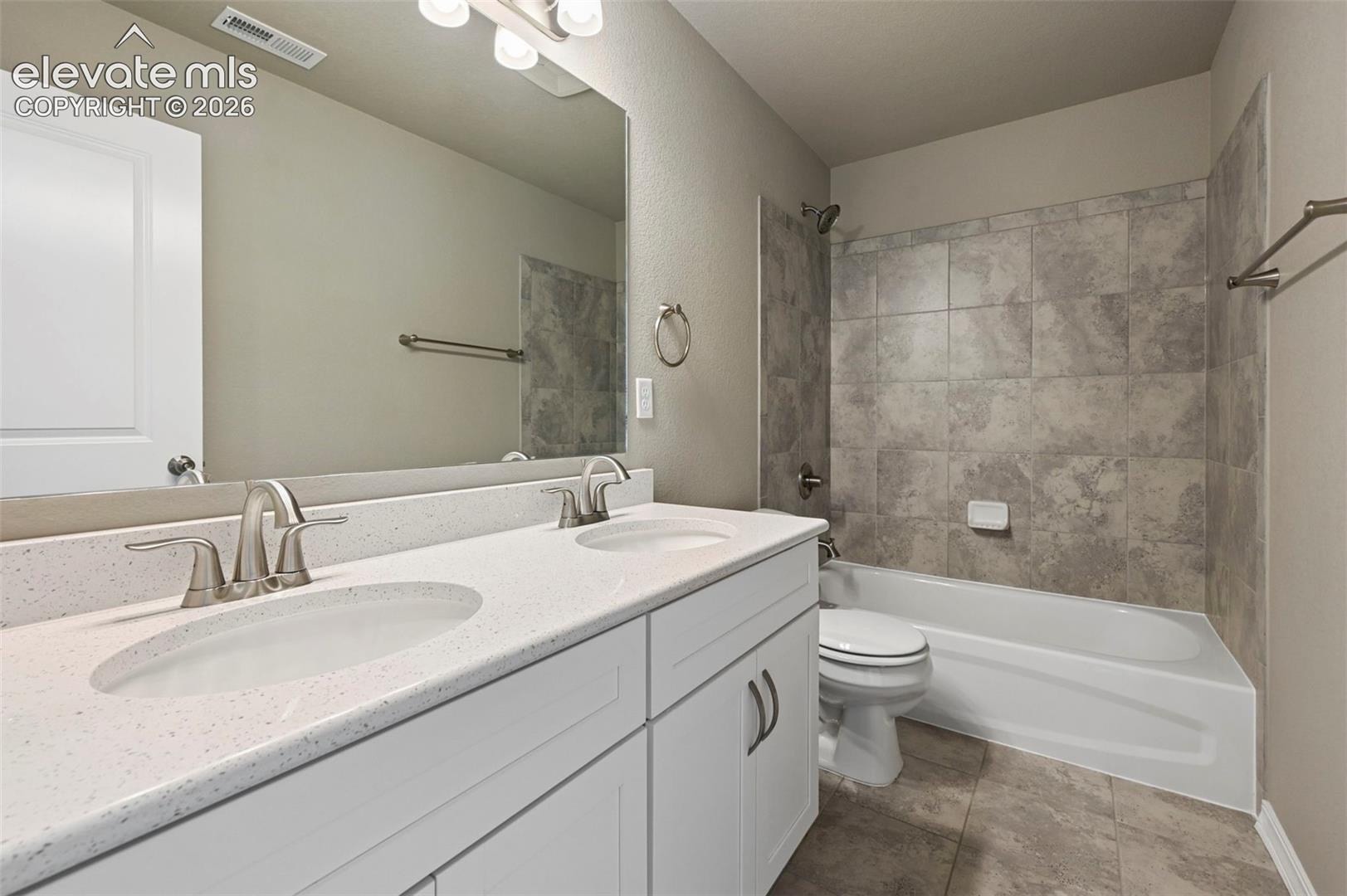 6007 Wendy Stream Way, photo 38