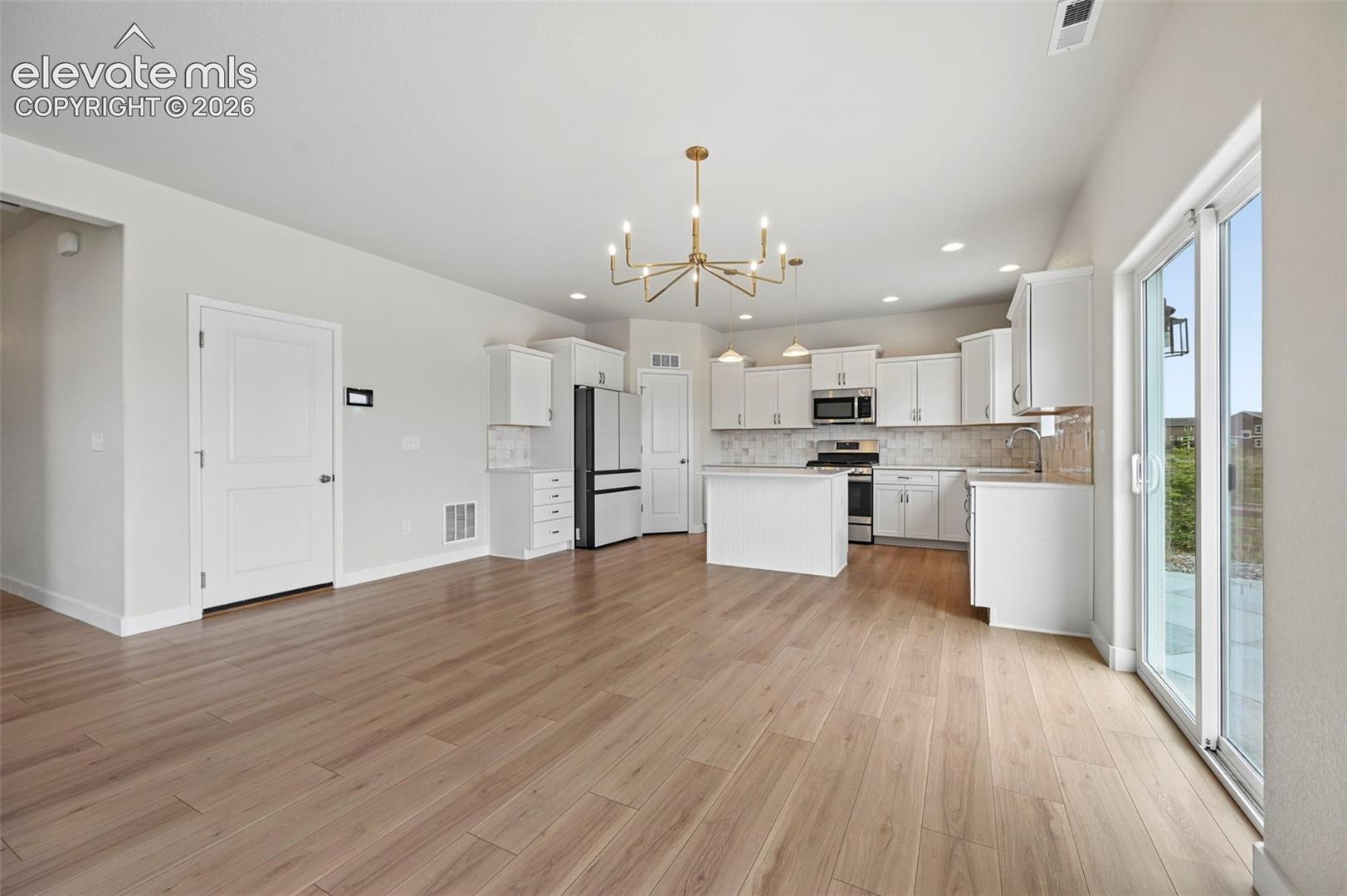 6007 Wendy Stream Way, photo 13