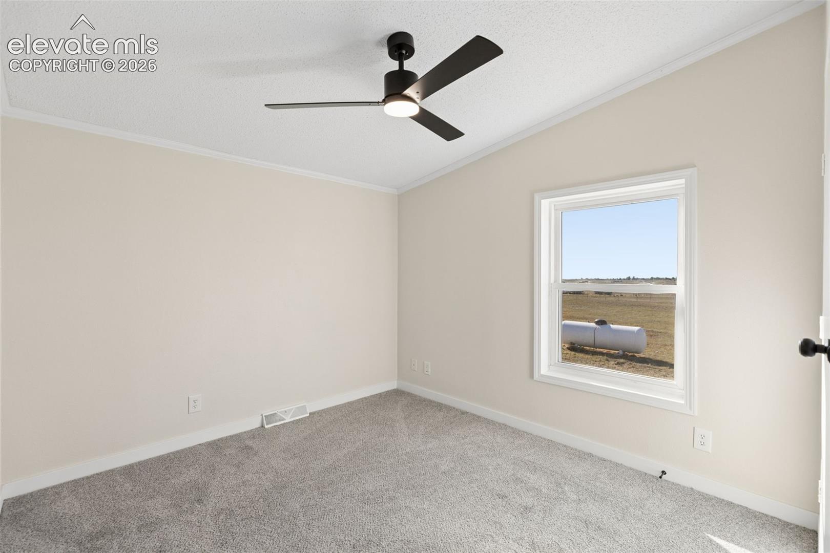Listing photo 26 for 5510 Whipshaw Road