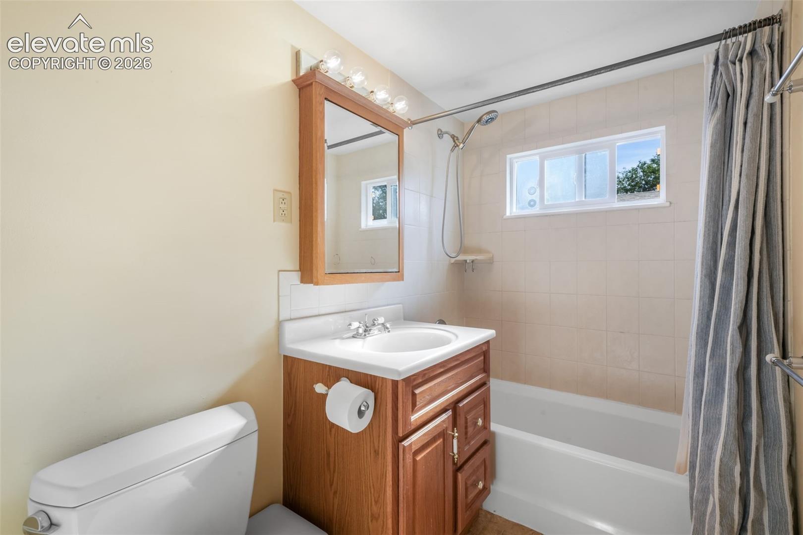 Listing photo 30 for 3326 W Kiowa Street