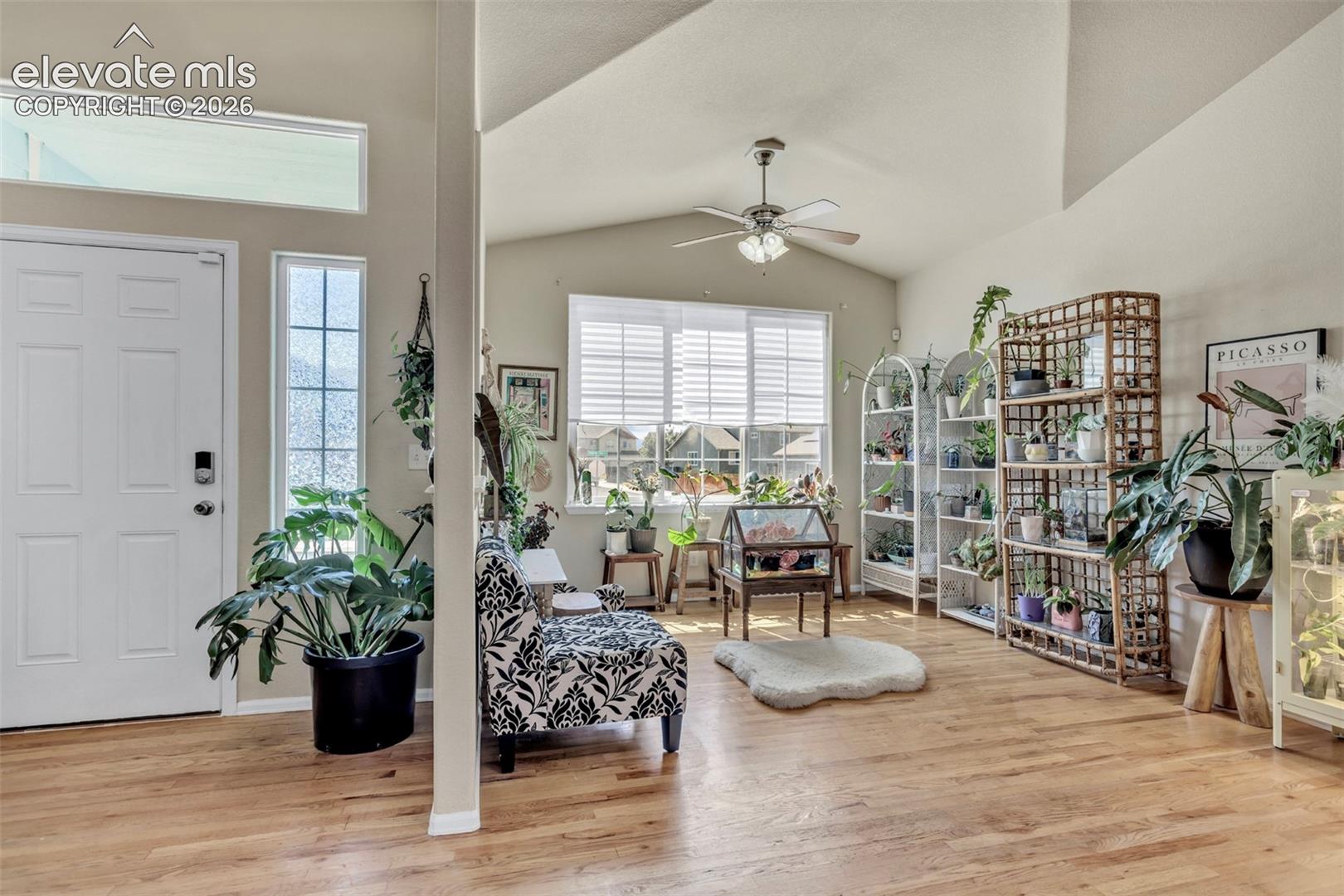 Listing photo 3 for 6266 Dancing Star Way