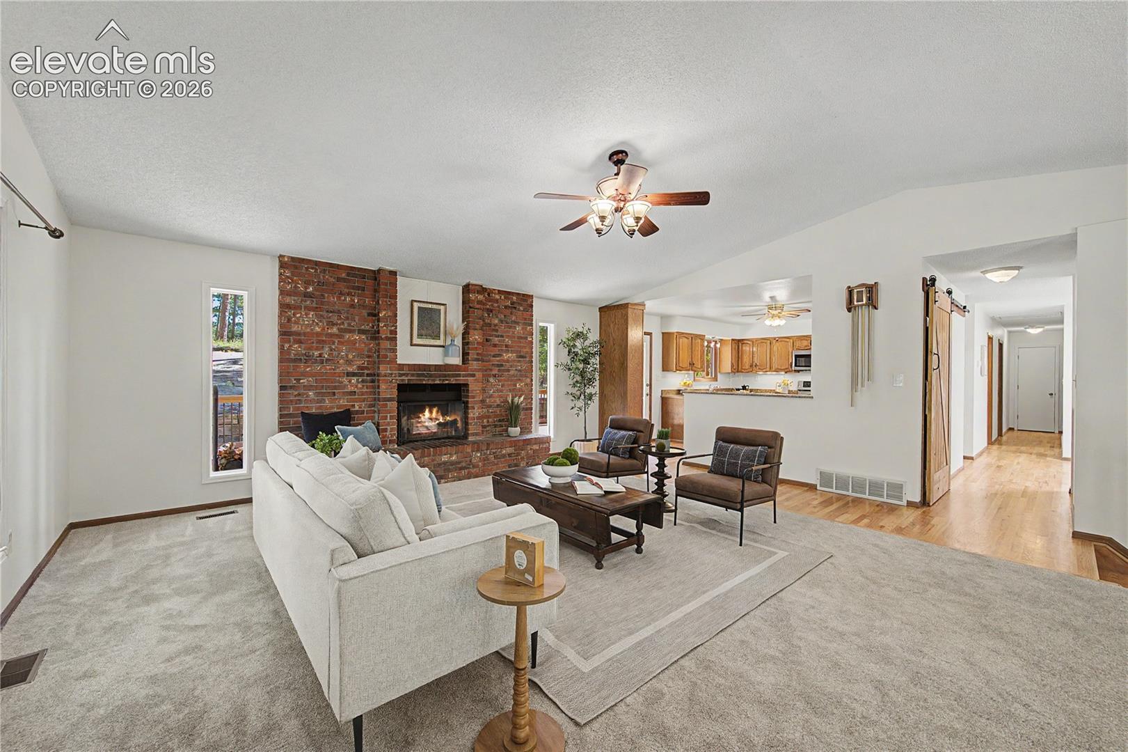 Listing photo 14 for 1250 Woodmoor Drive