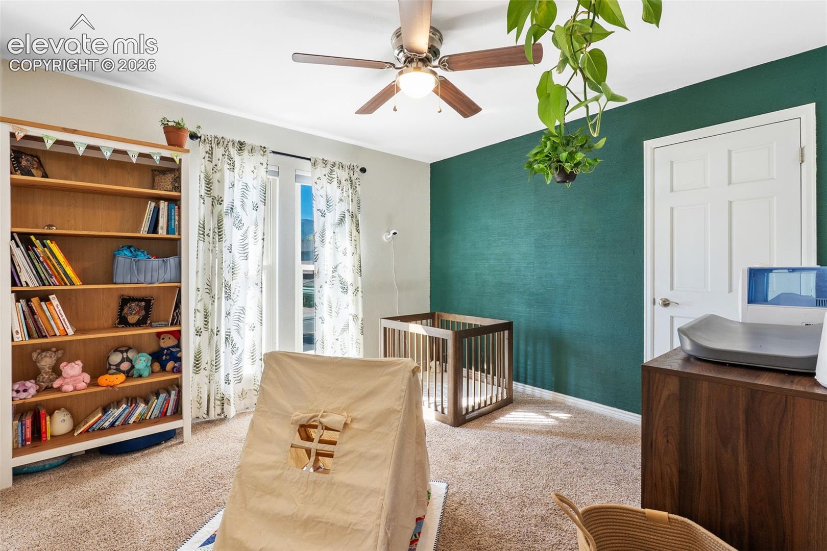 Listing photo 20 for 420 Allegheny Drive