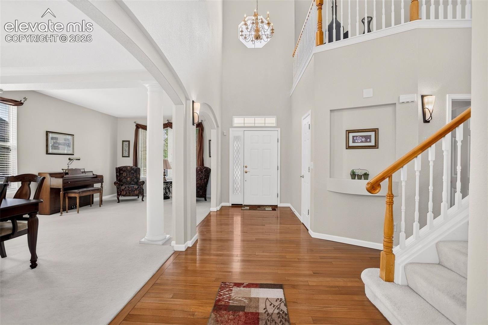 Listing photo 5 for 20737 E Fair Lane