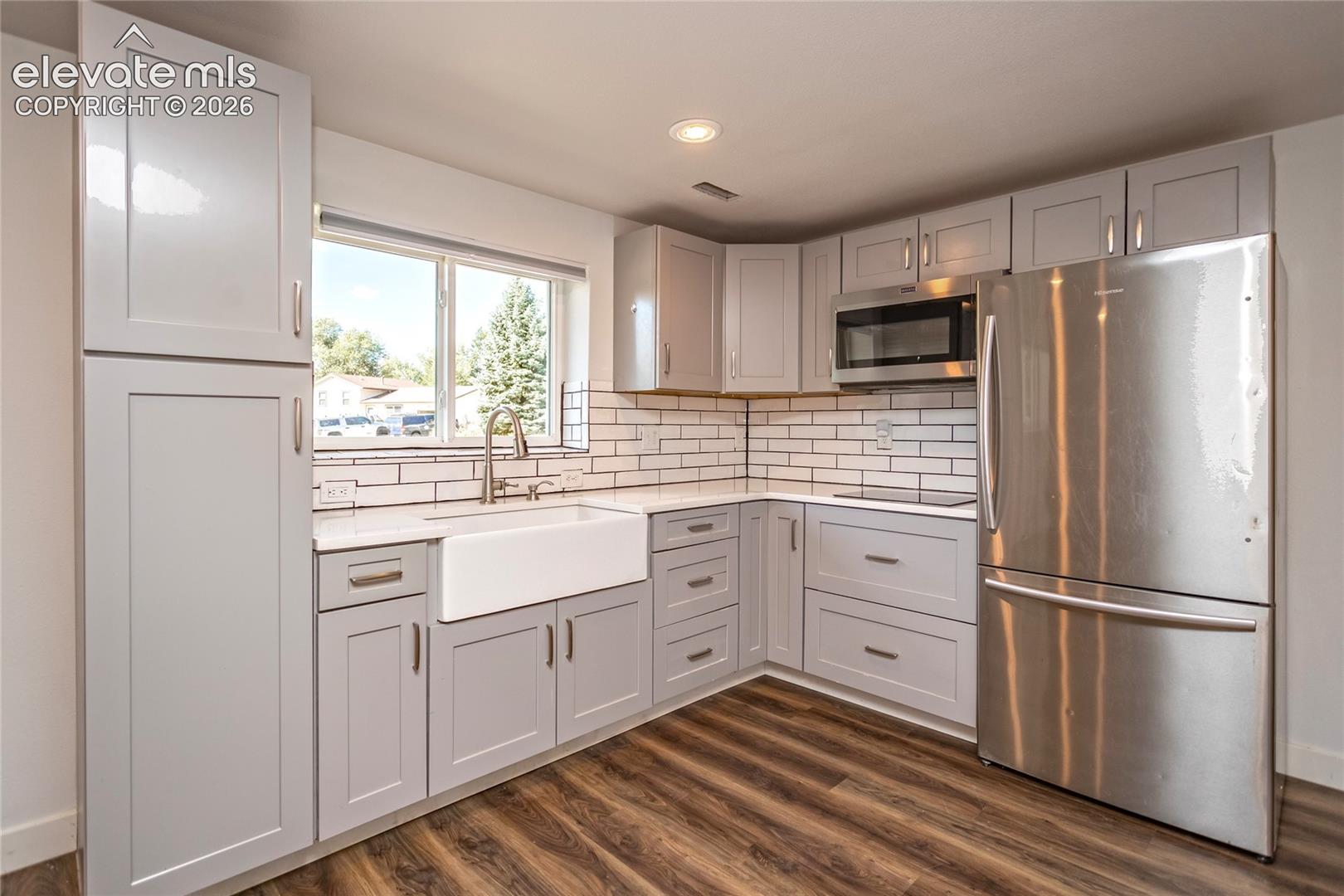 217 Cielo Vista Street, photo 13