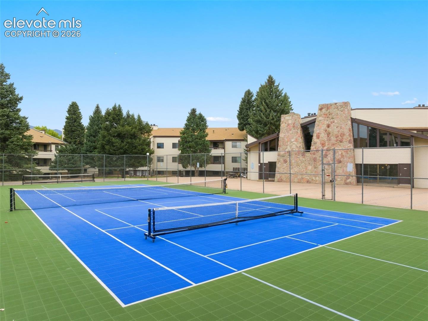 Listing photo 34 for 6530 Delmonico Drive 106
