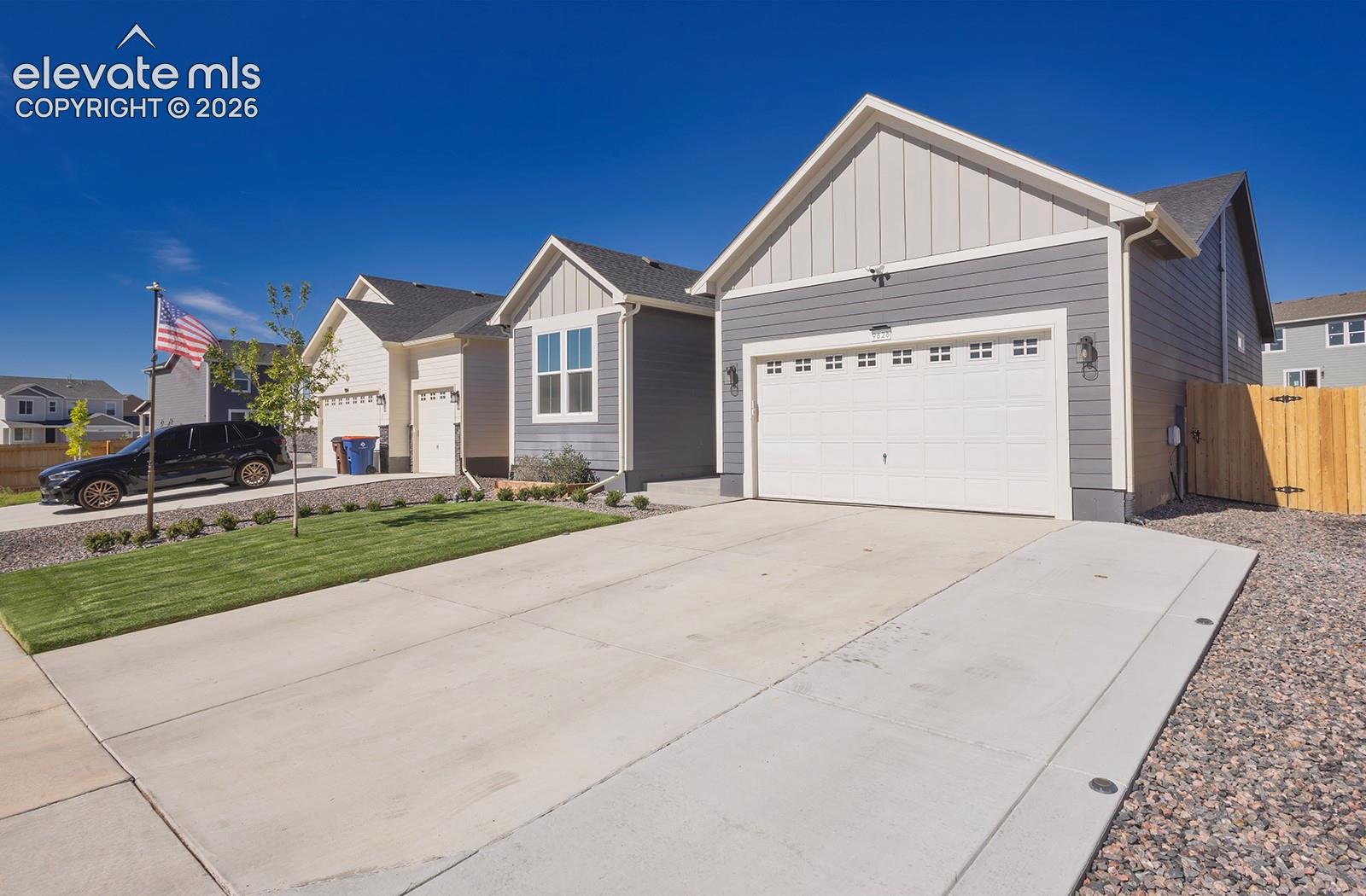 Listing photo 2 for 9828 Pennycress Drive