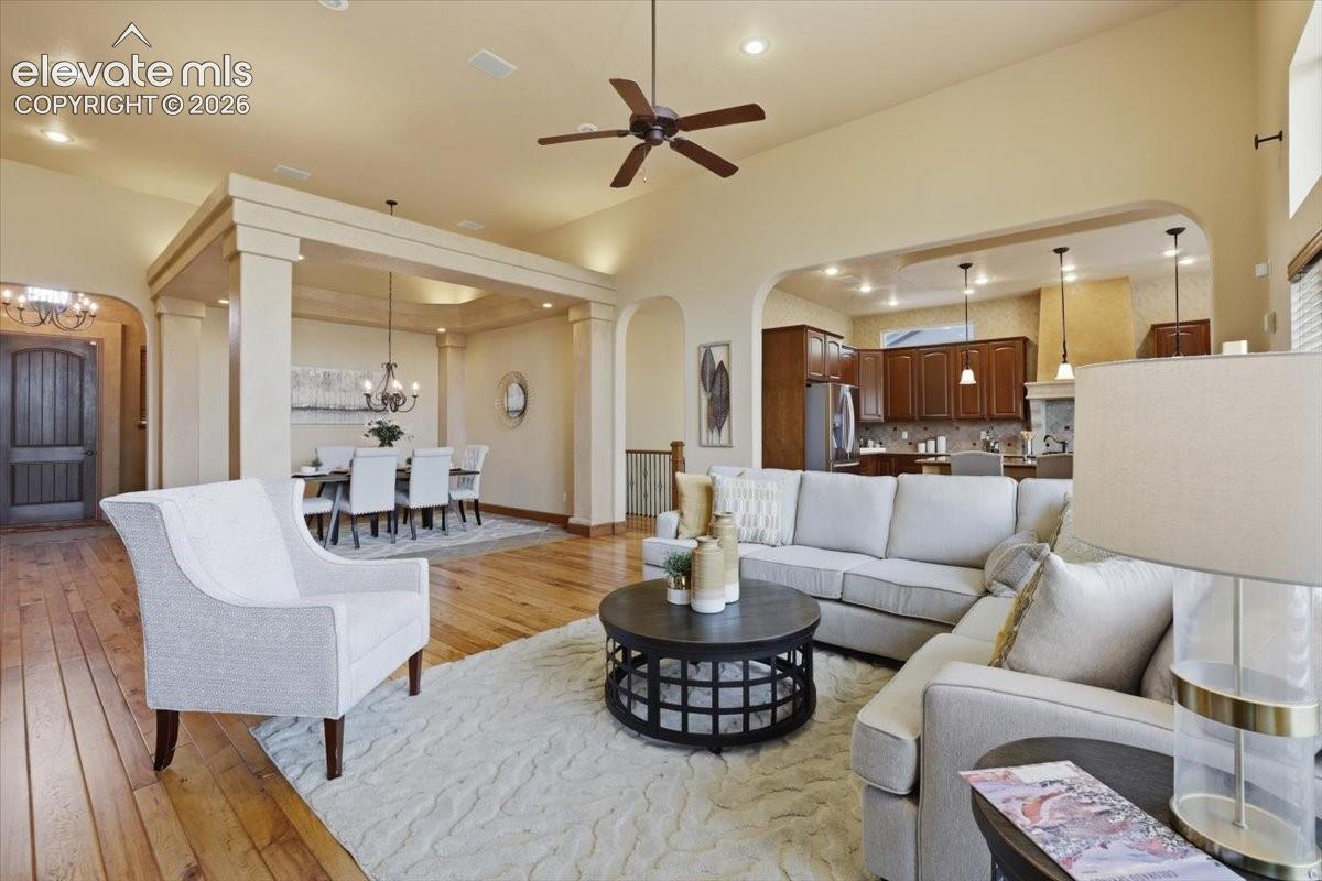 Listing photo 6 for 13485 Cedarville Way