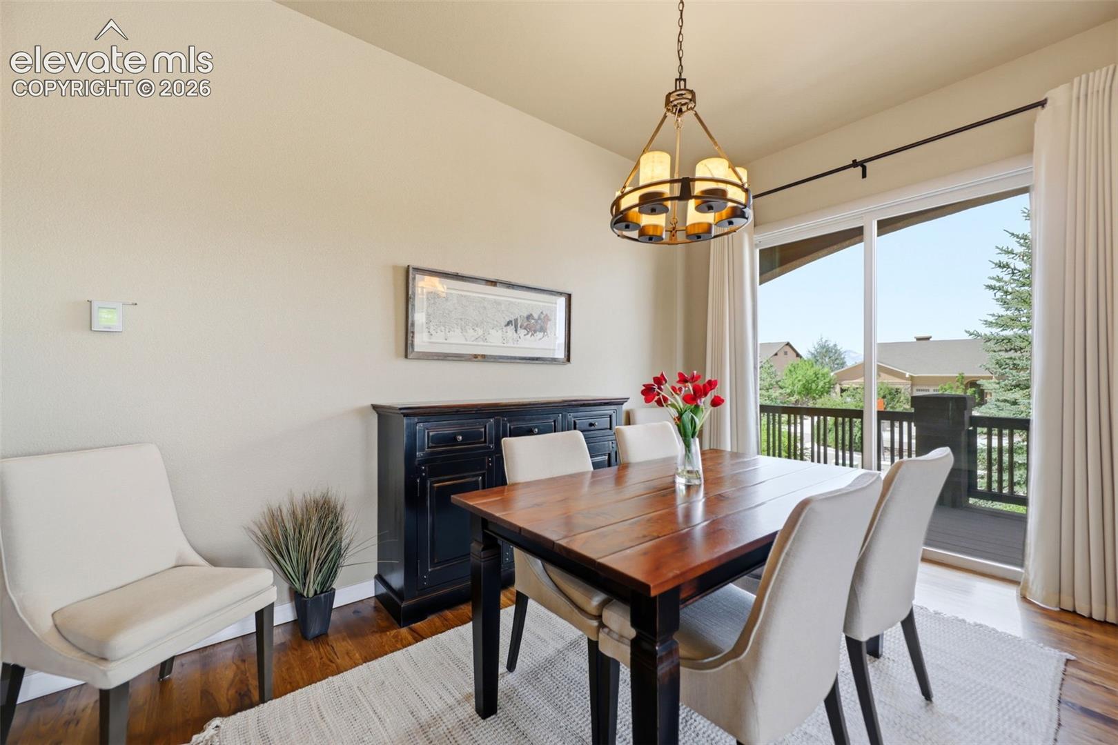 Listing photo 14 for 2415 Veneto Way