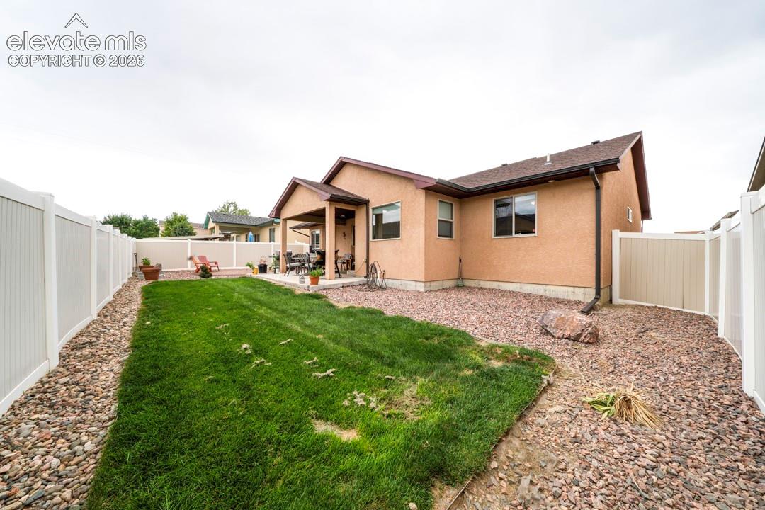 Listing photo 22 for 2311 Meadowlark Lane