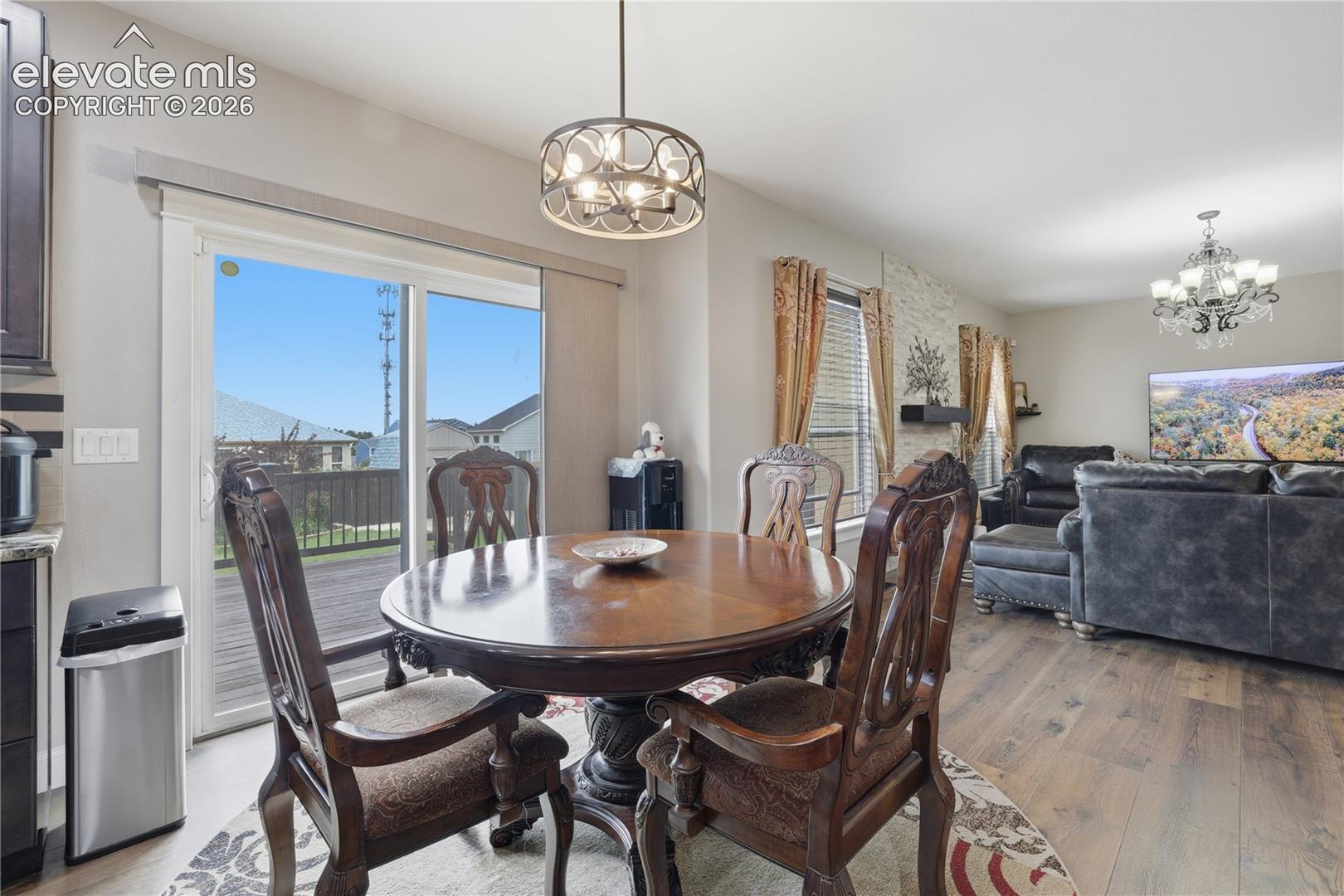 Listing photo 9 for 8109 Lodi Lane