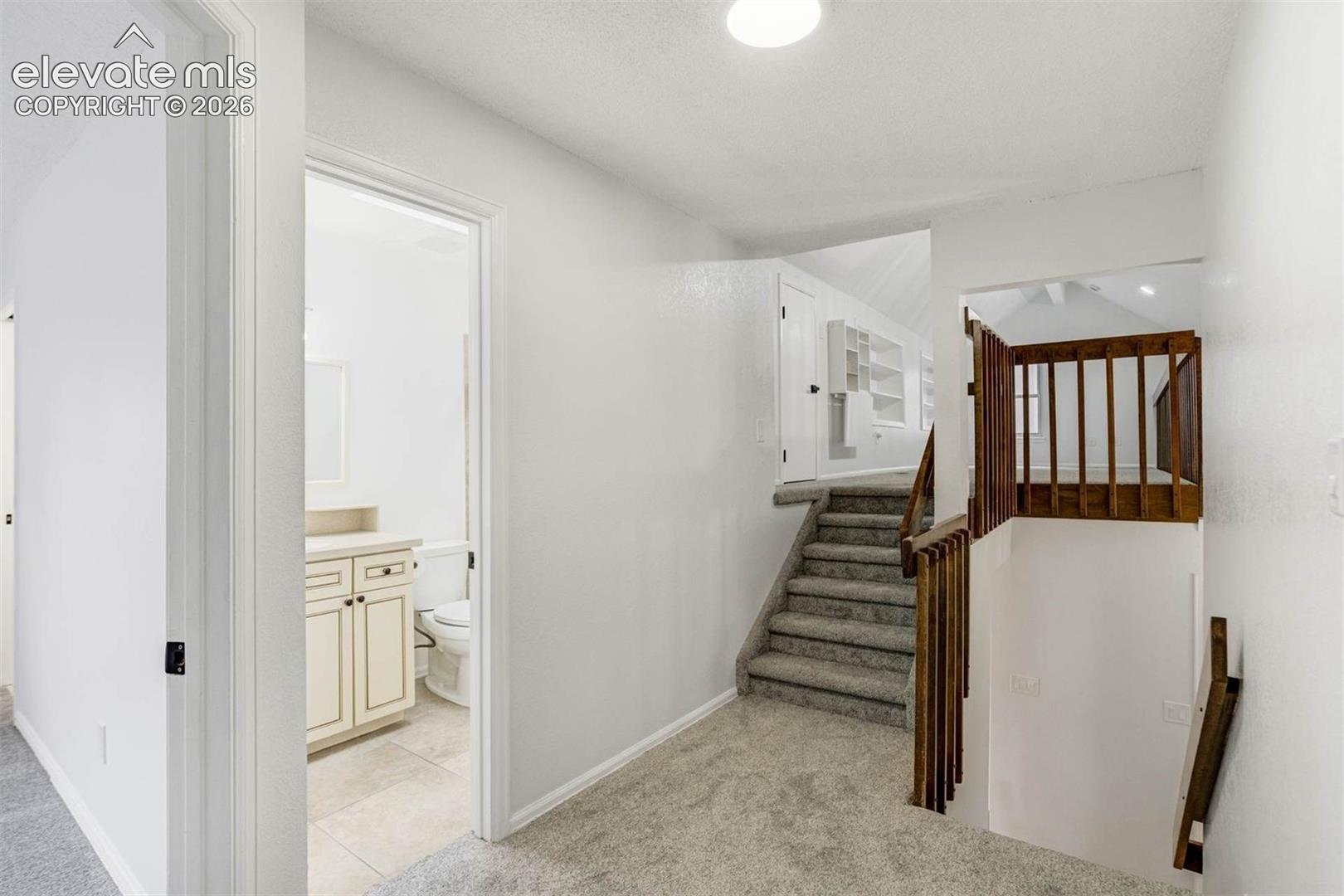 Listing photo 32 for 6510 White Falcon Court