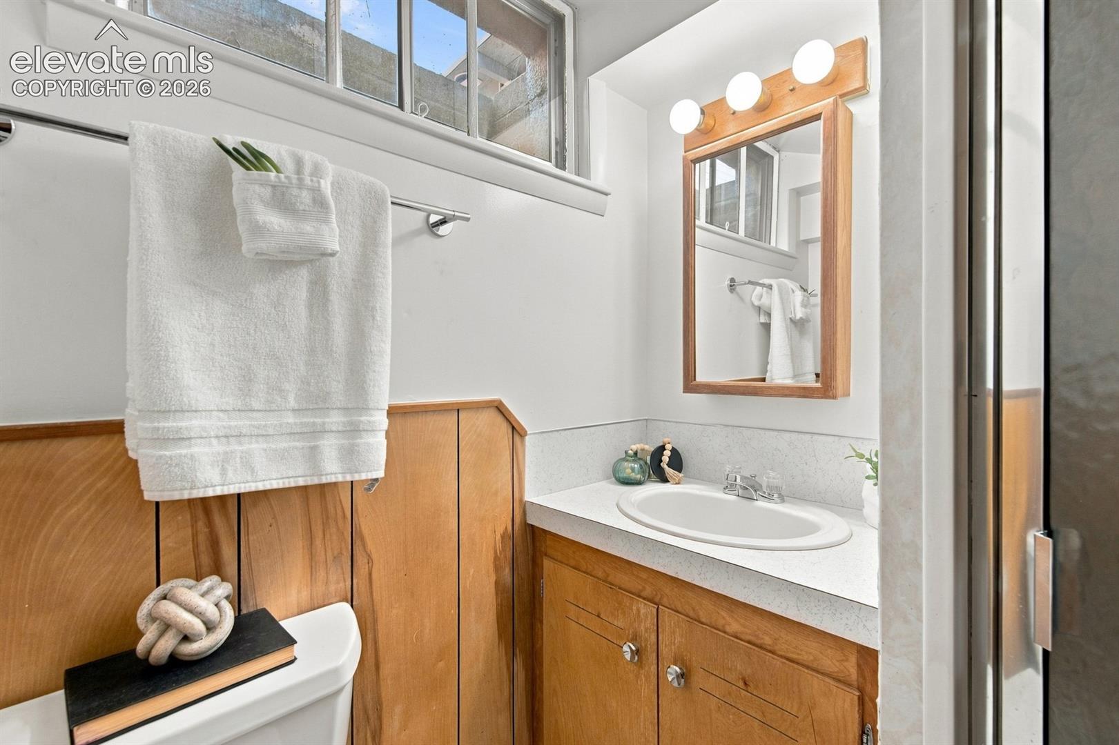 Listing photo 29 for 7755 N Topeka Avenue