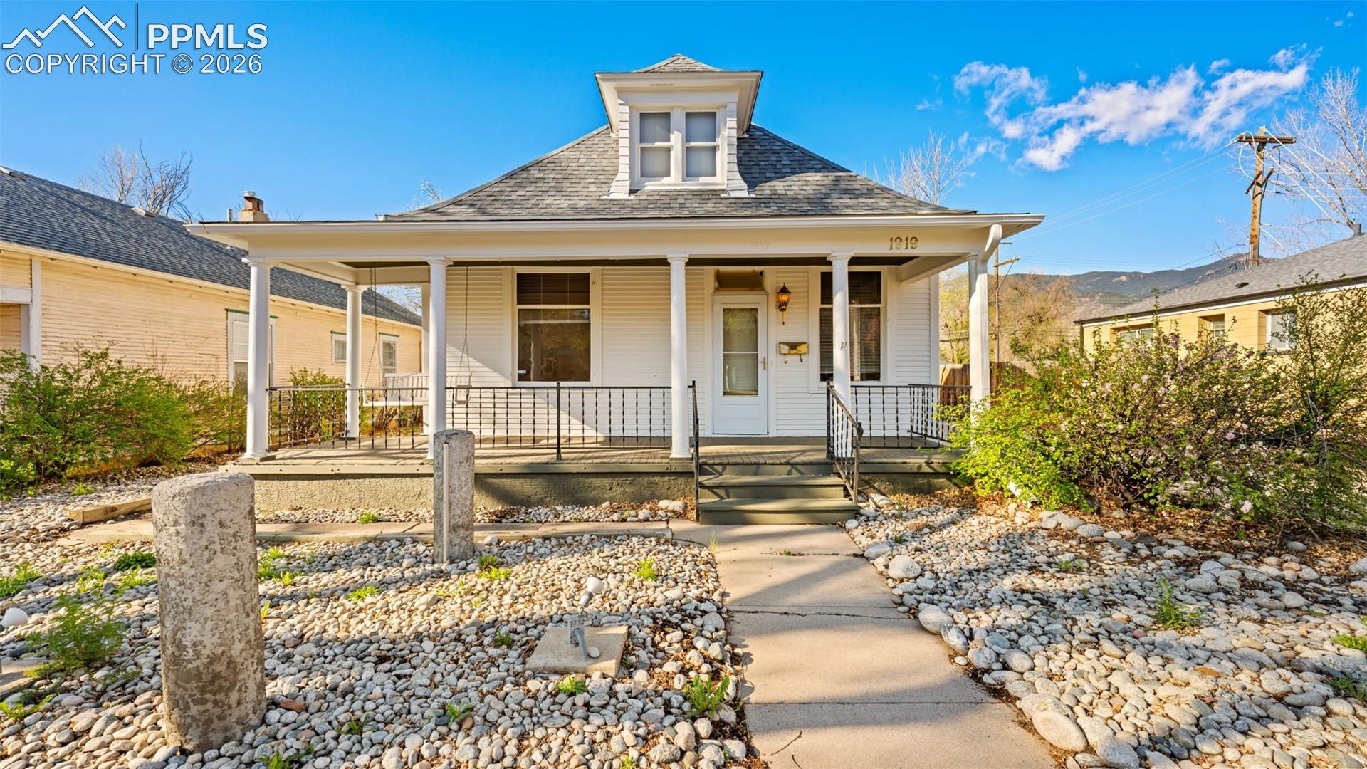 1919 Colorado Avenue