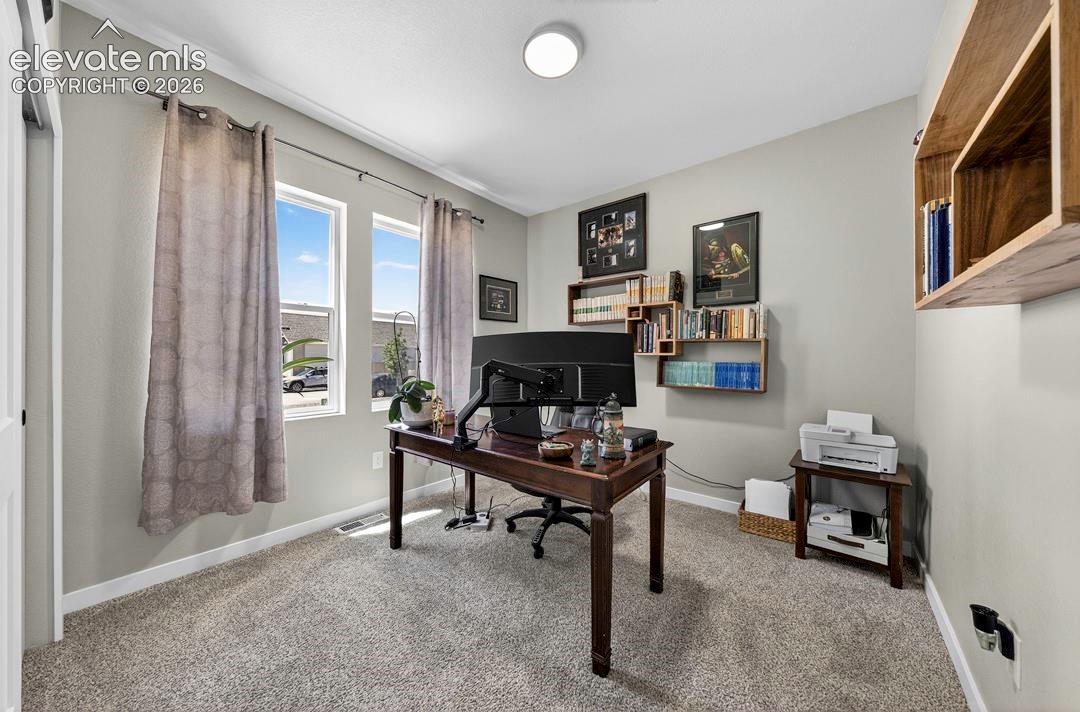 Listing photo 20 for 22060 Cattlemen Run