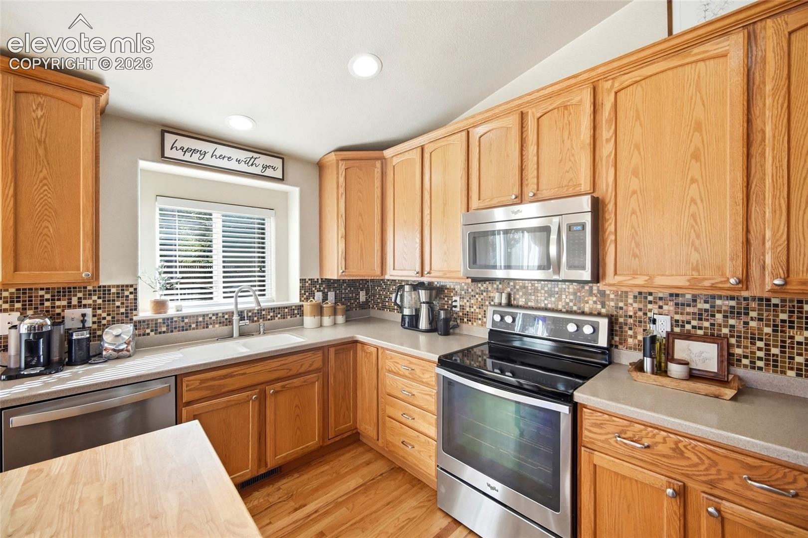 Listing photo 18 for 209 Avocet Loop