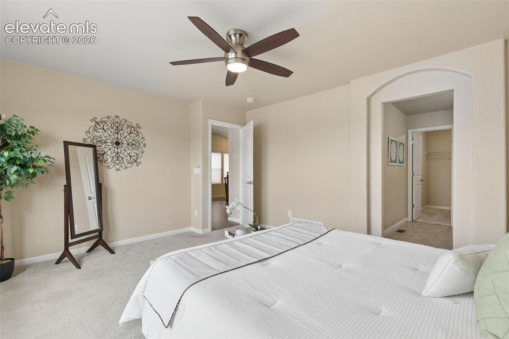 Listing photo 19 for 8042 Potentilla Grove