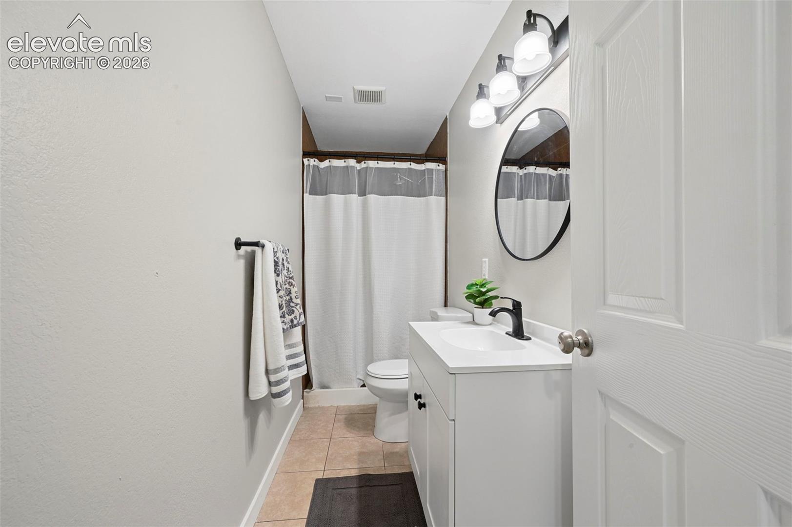 Listing photo 19 for 1276 Livingston Avenue