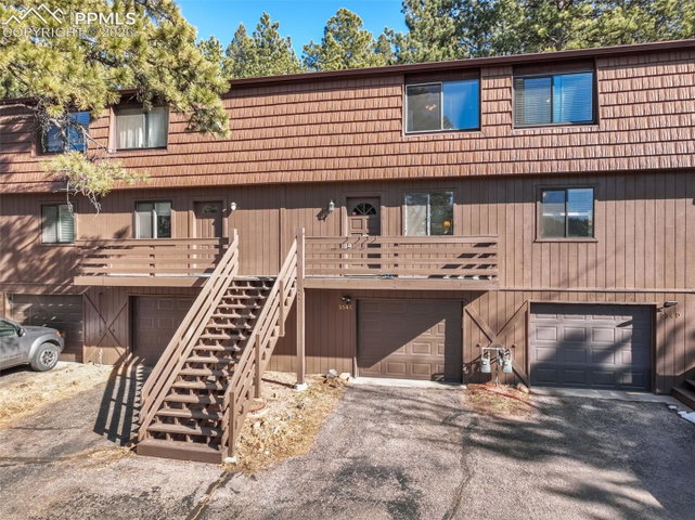 554 Manor Court C — listing photo