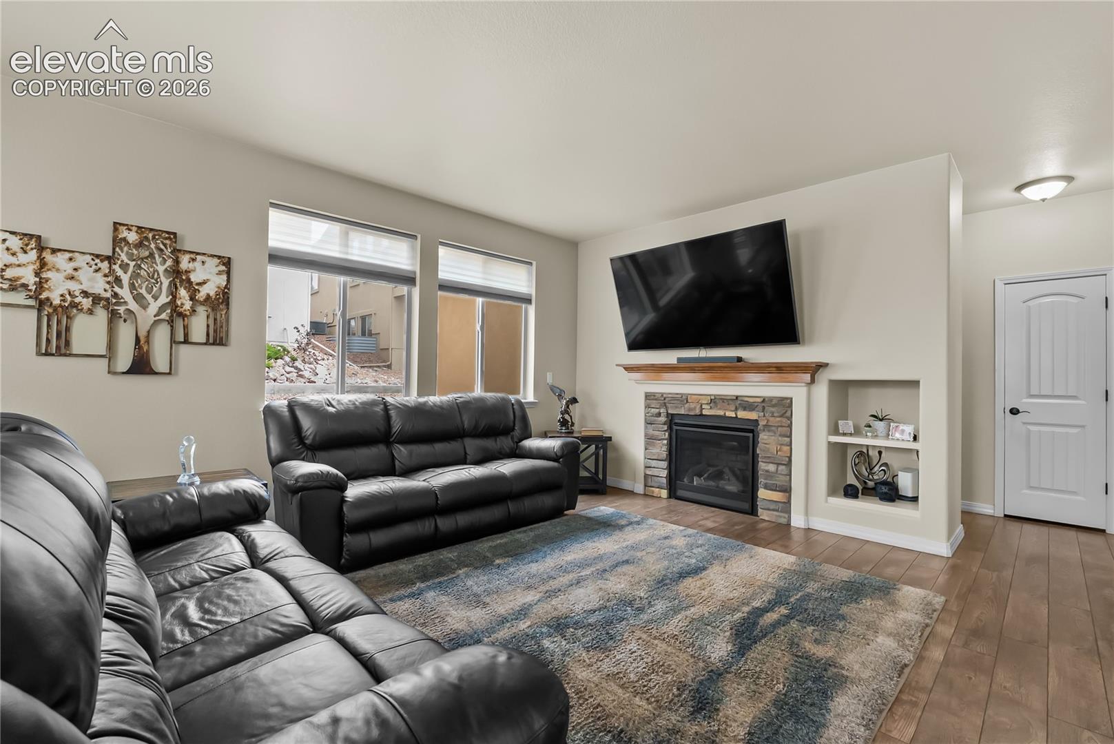 Listing photo 14 for 3336 Redcoat Lane