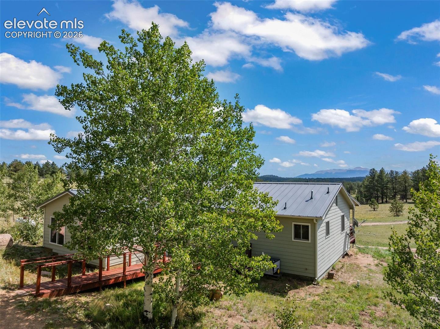 Listing photo 48 for 3050 Homestake Place
