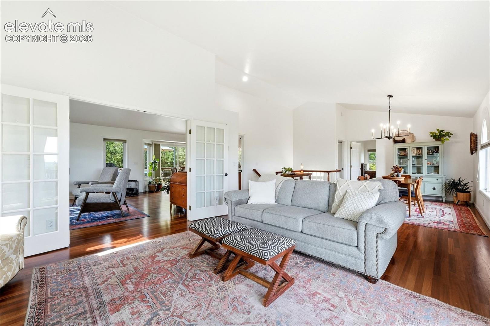 Listing photo 19 for 345 Cheshire Court