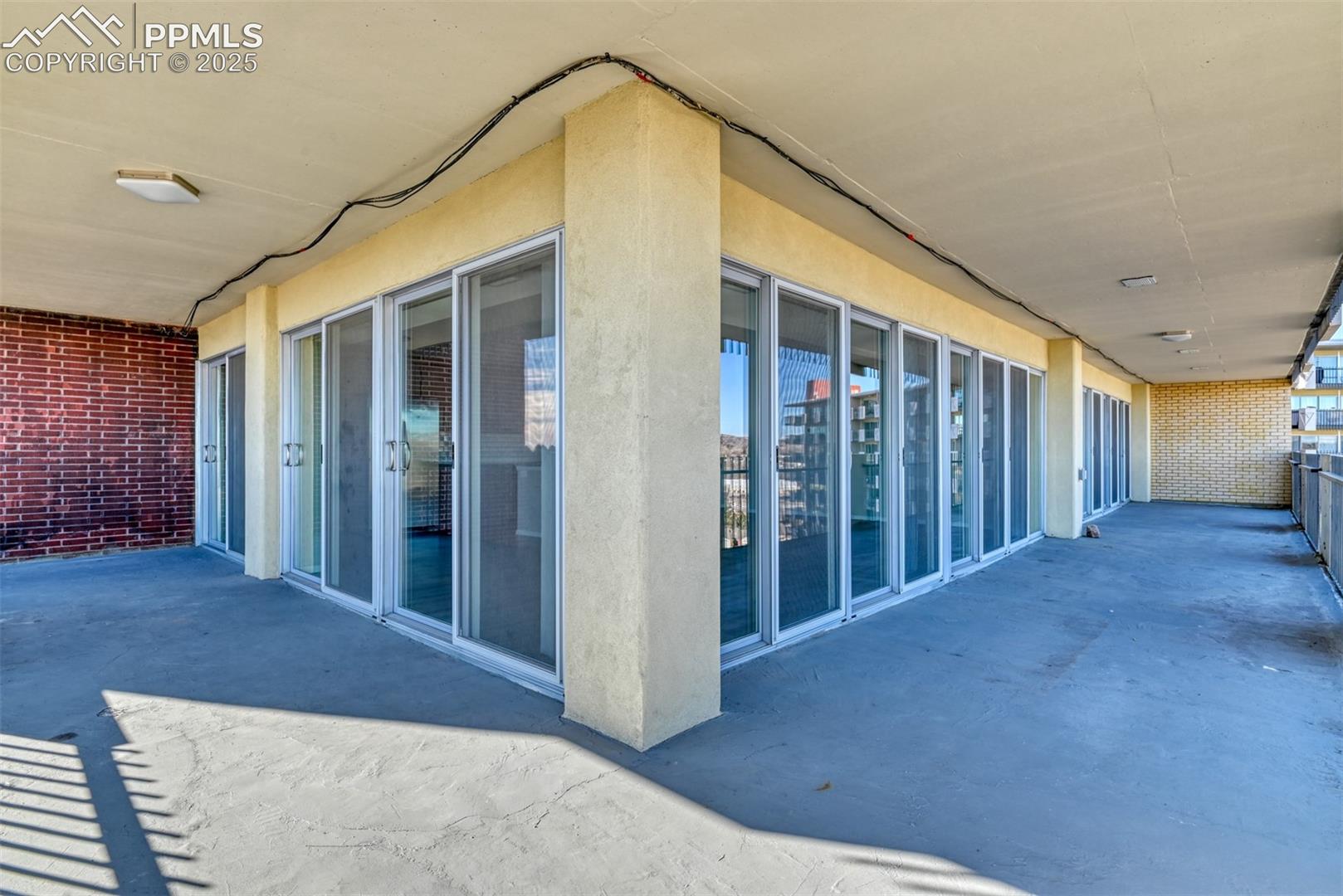 411 Lakewood Circle, photo 25