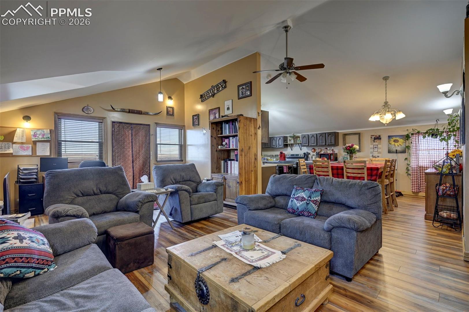 Listing photo 9 for 16814 County Road 1