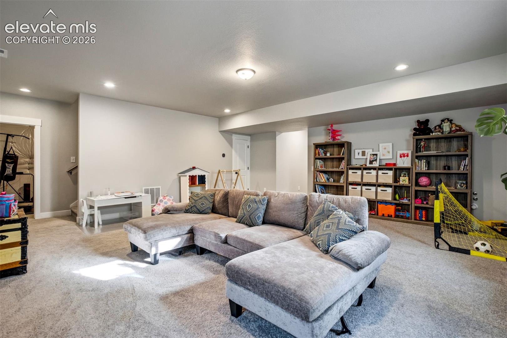 Listing photo 27 for 8318 Sam Bass Drive