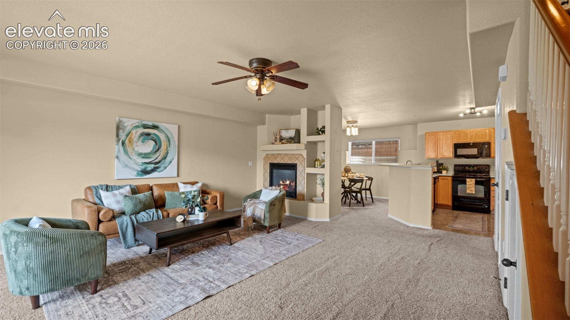 2280 La Salle Street, photo 3