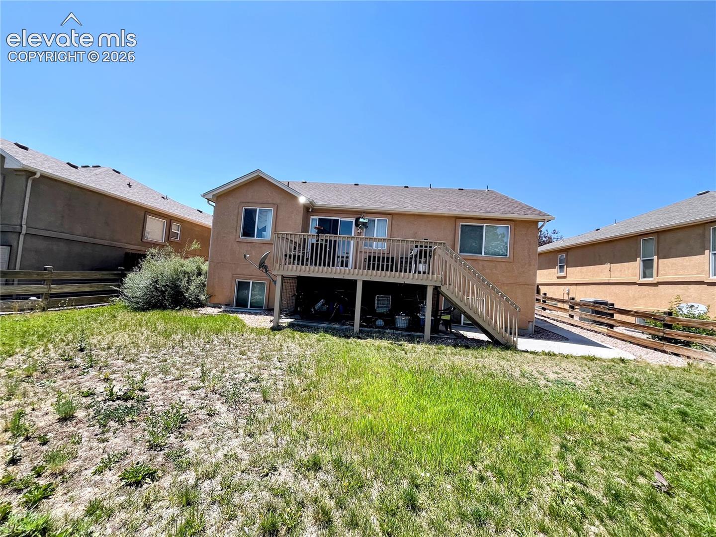 Listing photo 27 for 9845 Everglades Drive