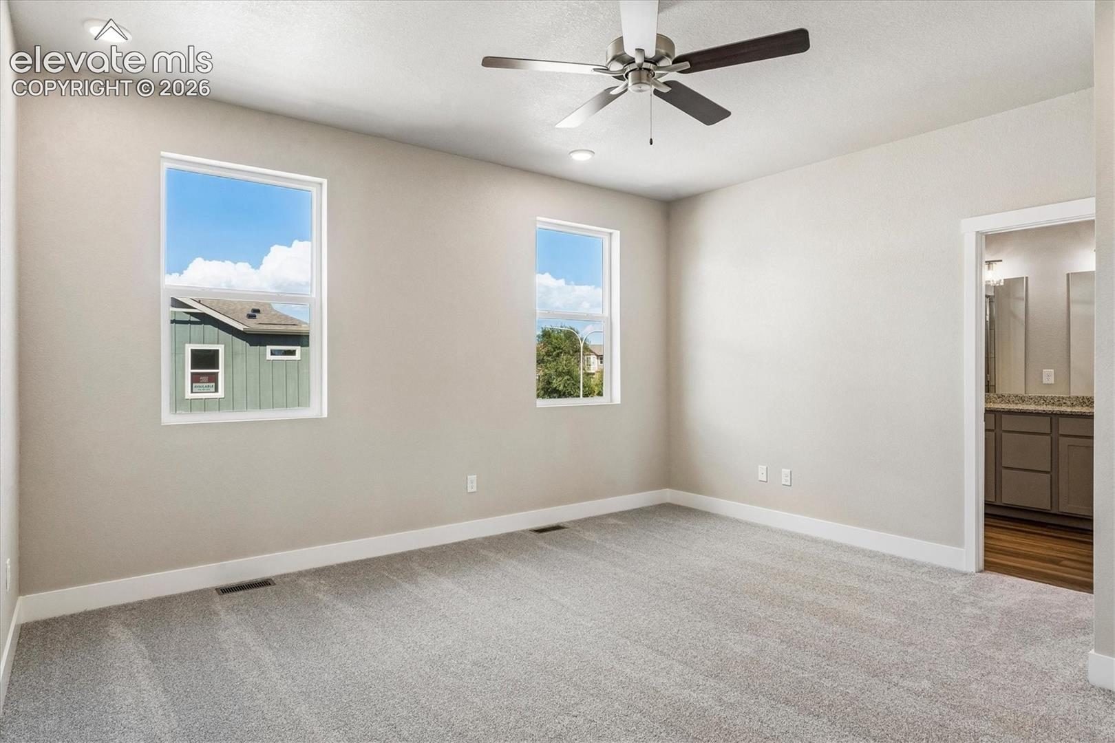 Listing photo 12 for 3023 Curly Grove