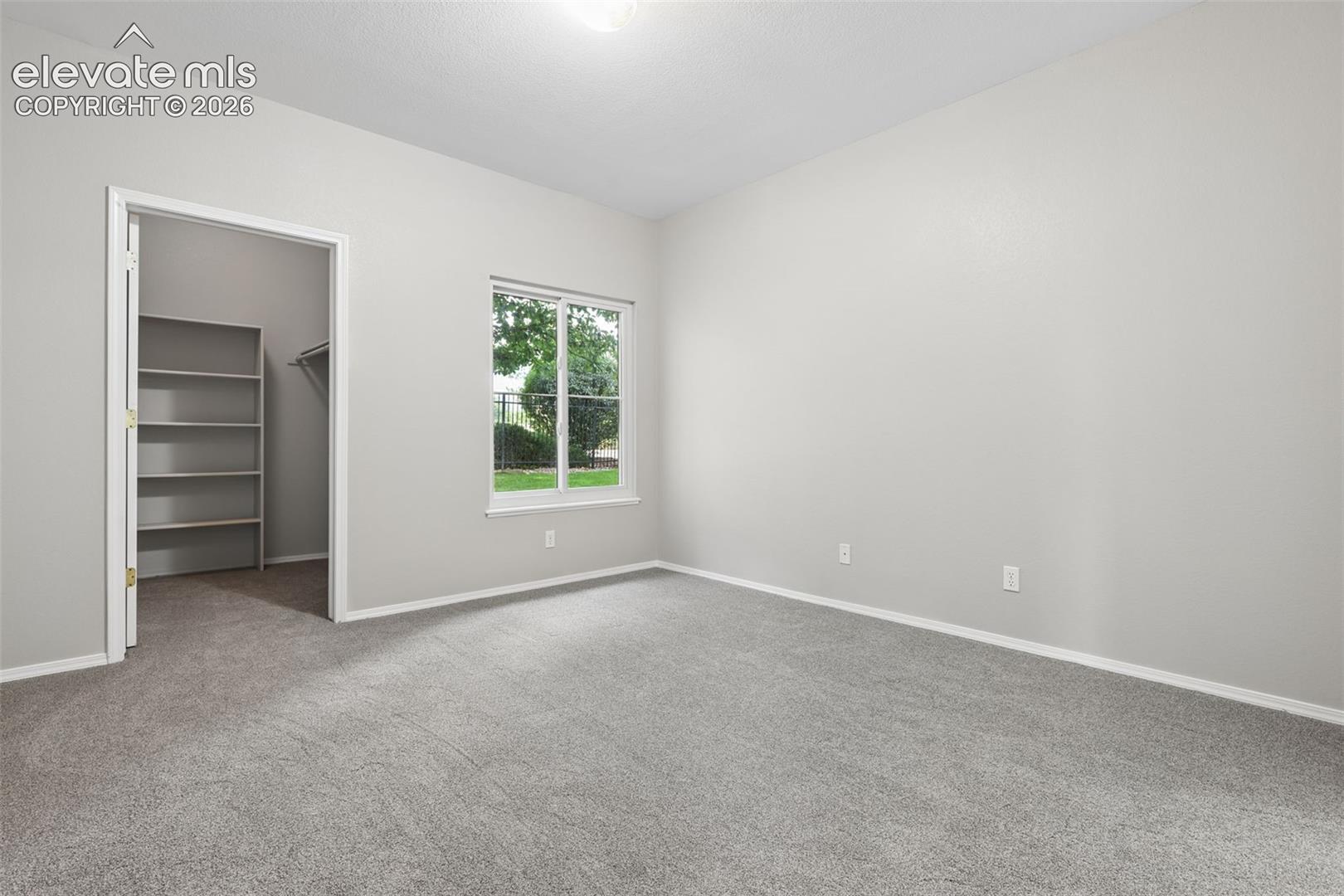 Listing photo 14 for 3910 Strawberry Field Grove A