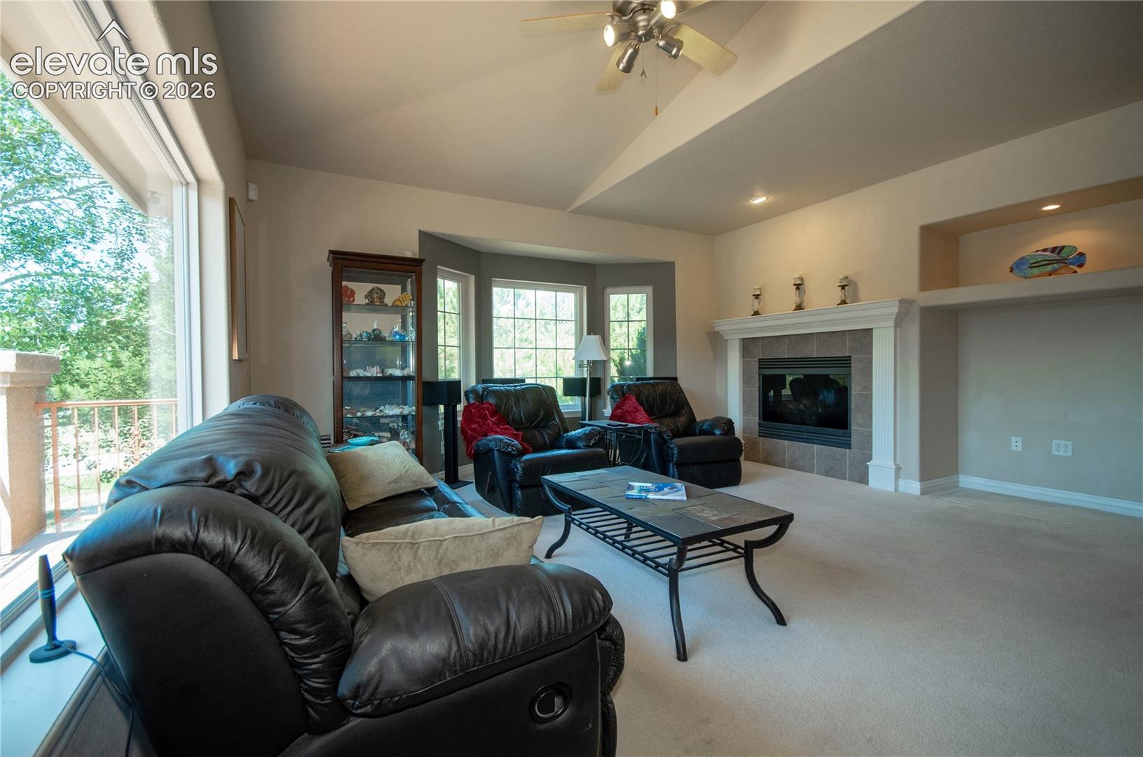 19558 Fox Trail Way, photo 7