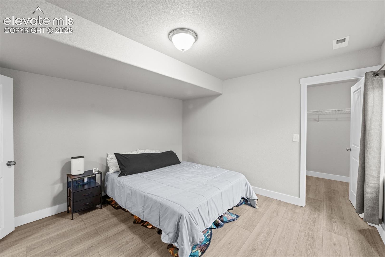 Listing photo 19 for 7447 Peachleaf Drive