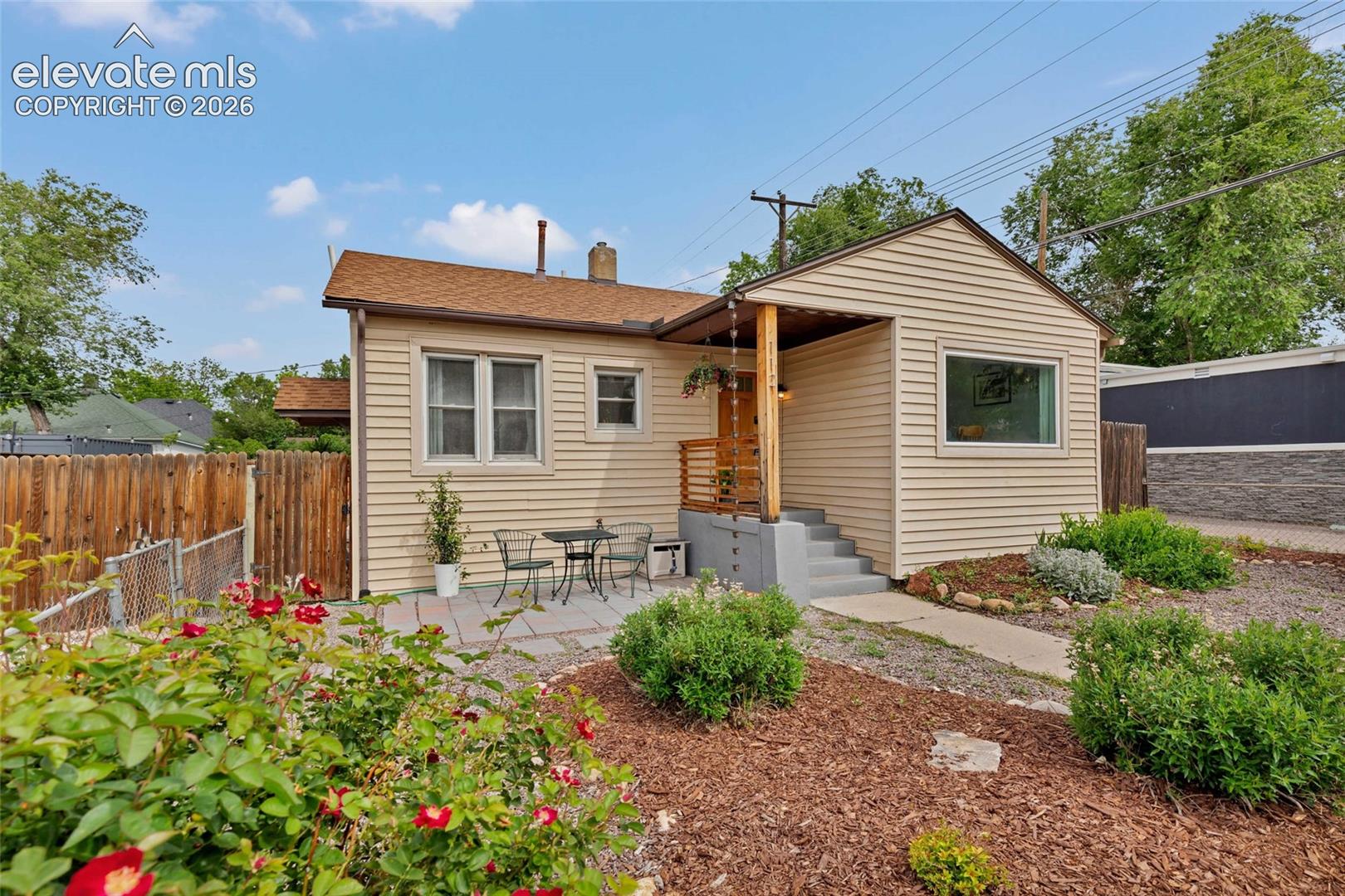 Listing photo 13 for 112 S 22nd Street