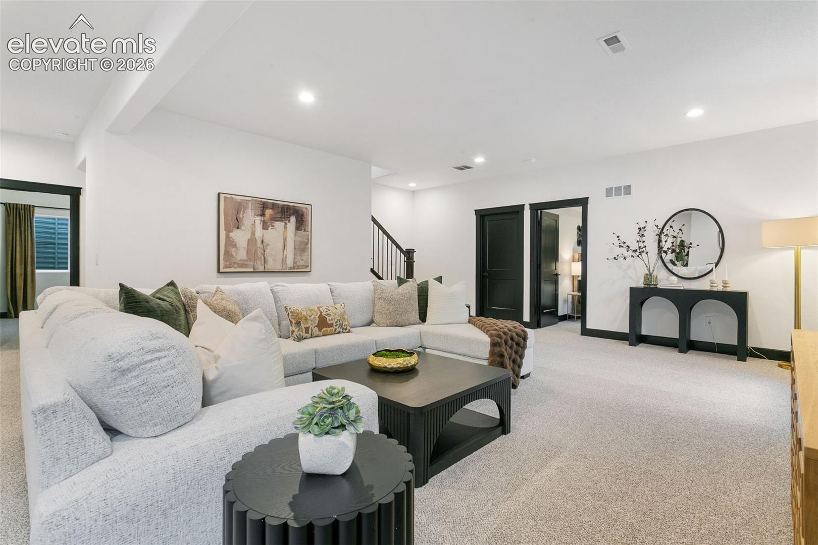 Listing photo 17 for 11052 Rolling Ranch Drive