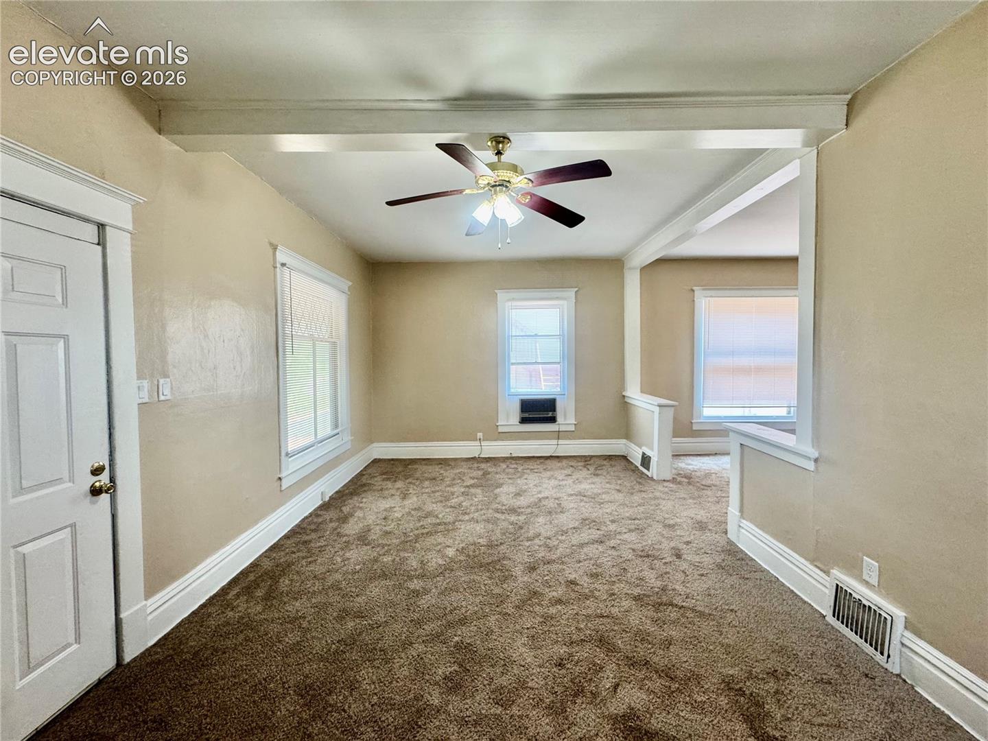 Listing photo 27 for 204 W 15th Street