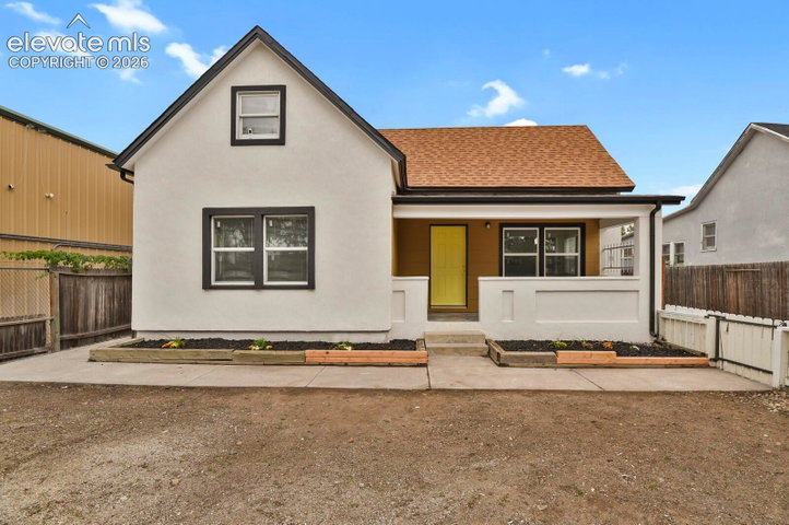 2614 Gunnison Street — listing photo