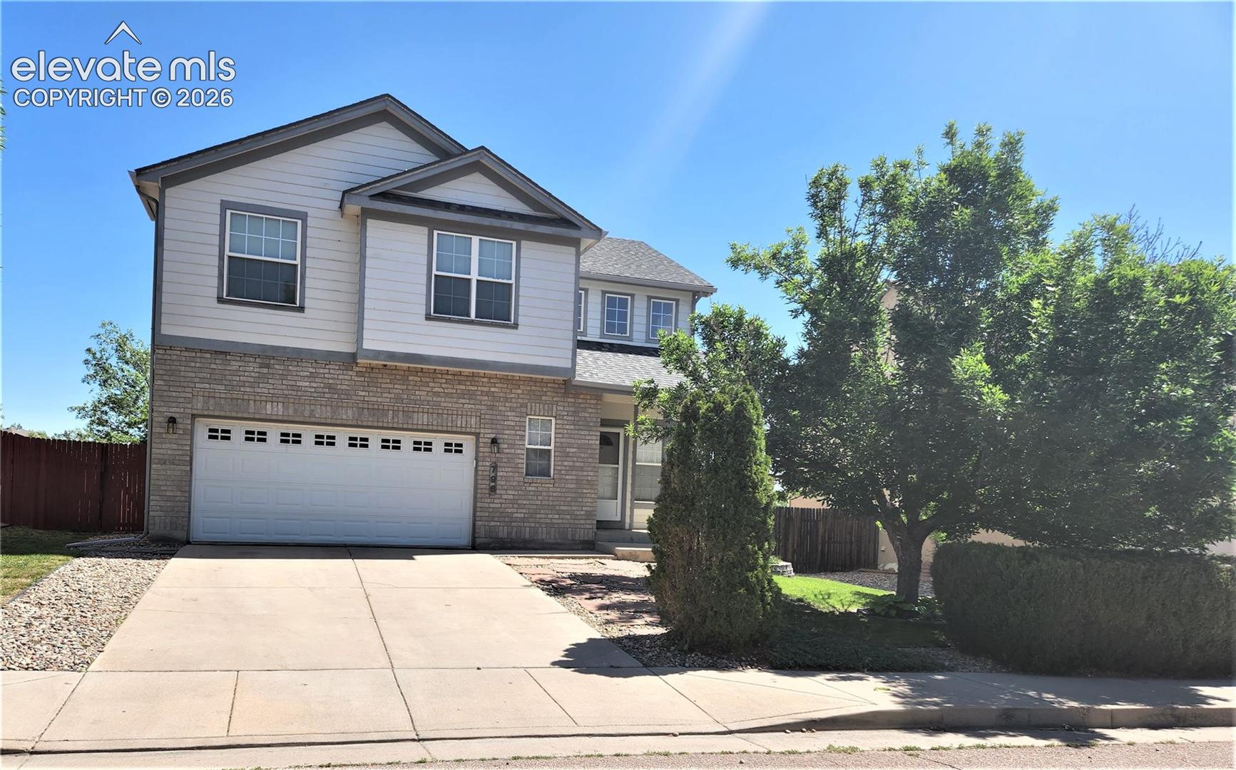 796 Ridgebury Place