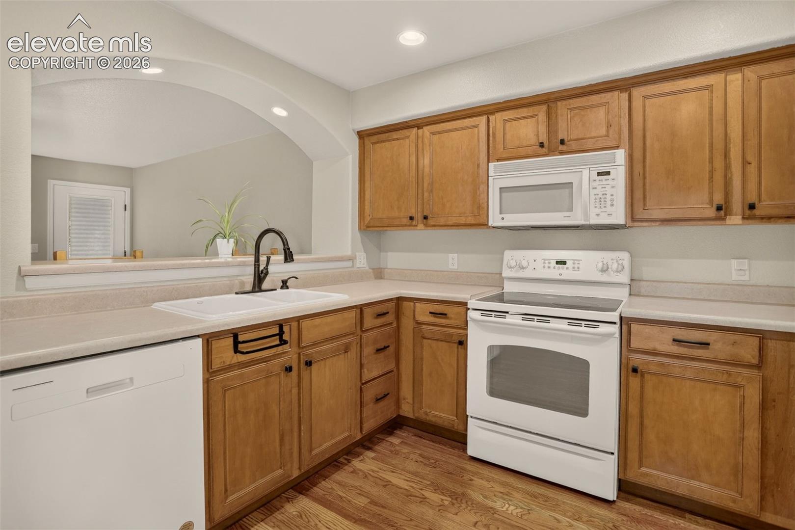 Listing photo 6 for 3782 Homestead Ridge Heights