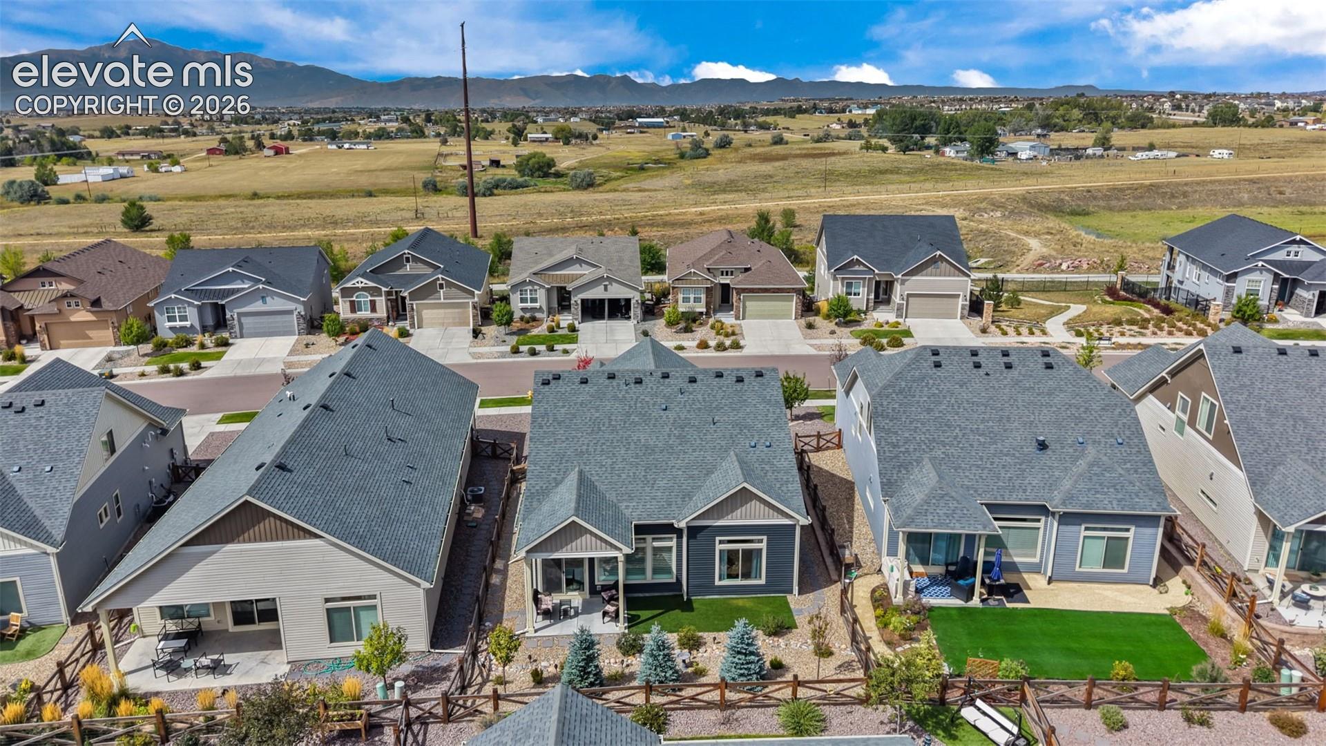 Listing photo 38 for 6055 Bennach Grove